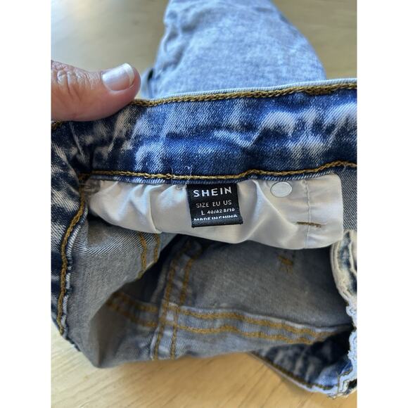Acid Was High Waist Jean Shorts Size Large Distressed Cuffed Acid Wash Denim - Picture 7 of 7